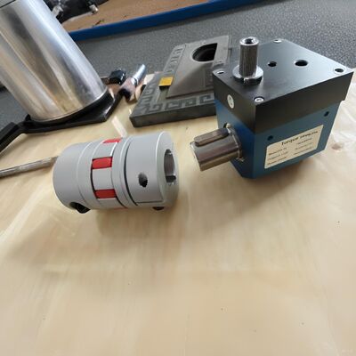 Transducer torsi kecepatan dinamis tanpa kontak